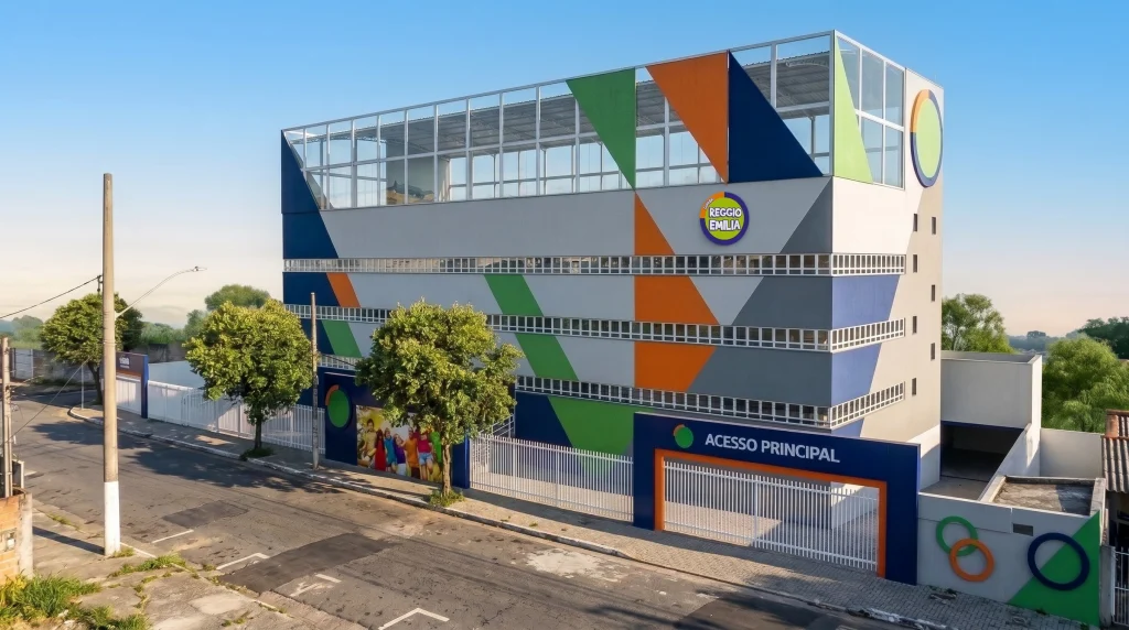 Fachada do Colégio Reggio Emilia